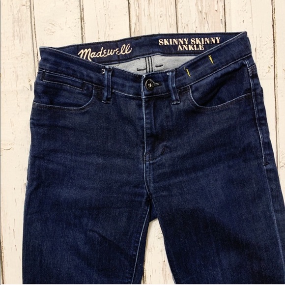 Madewell Skinny Skinny Ankle Jeans - Picture 3 of 5